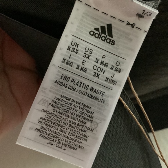 Women’s Plus Size Adidas Medium Support Sport Bra, Gray, 3X - Picture 6 of 7